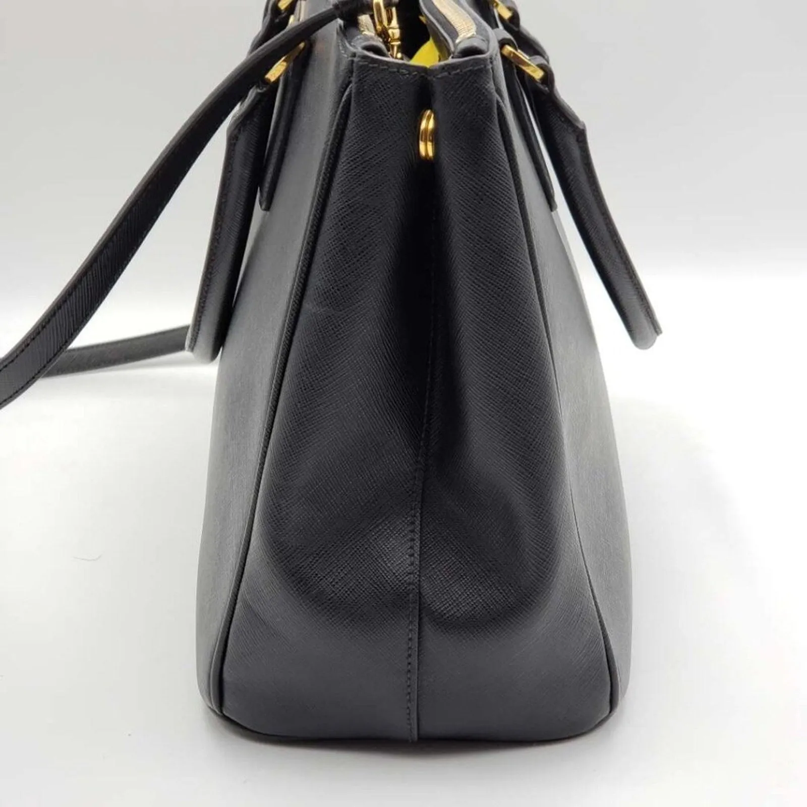 100% Authentic Prada Galleria Black Leather Shoulder Bag