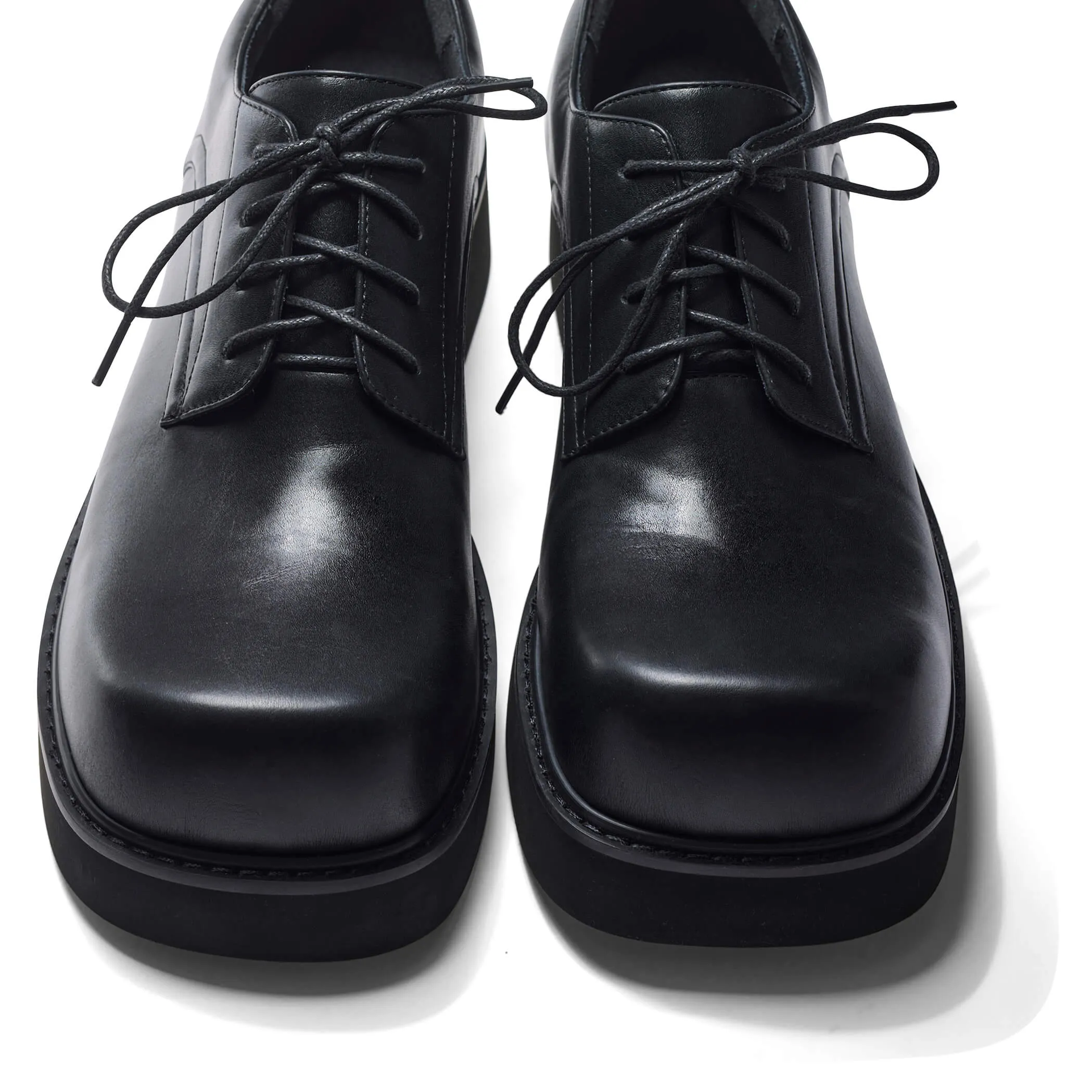 400% Oversized Derby Shoes - Black