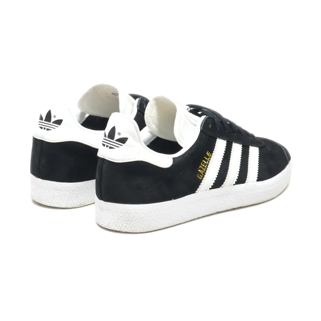 Adidas Gazelle Low-Top Sneakers Suede Black Colour For Women