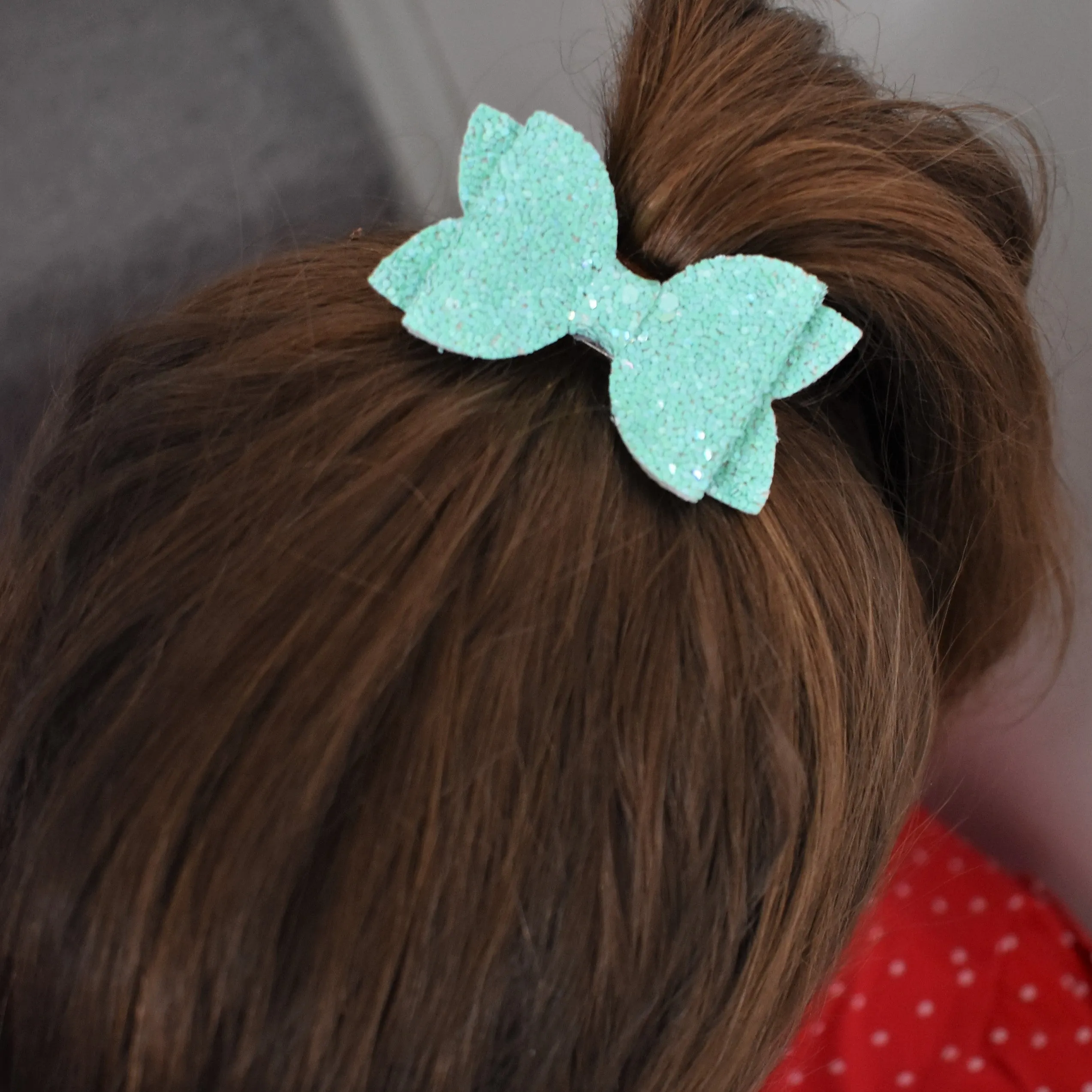 Annabelle Bow Hair Clip - pastel glitter