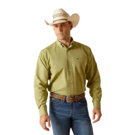 Ariat Men's Solid Pinpoint Oxford Sycamore Button Down Green Shirt