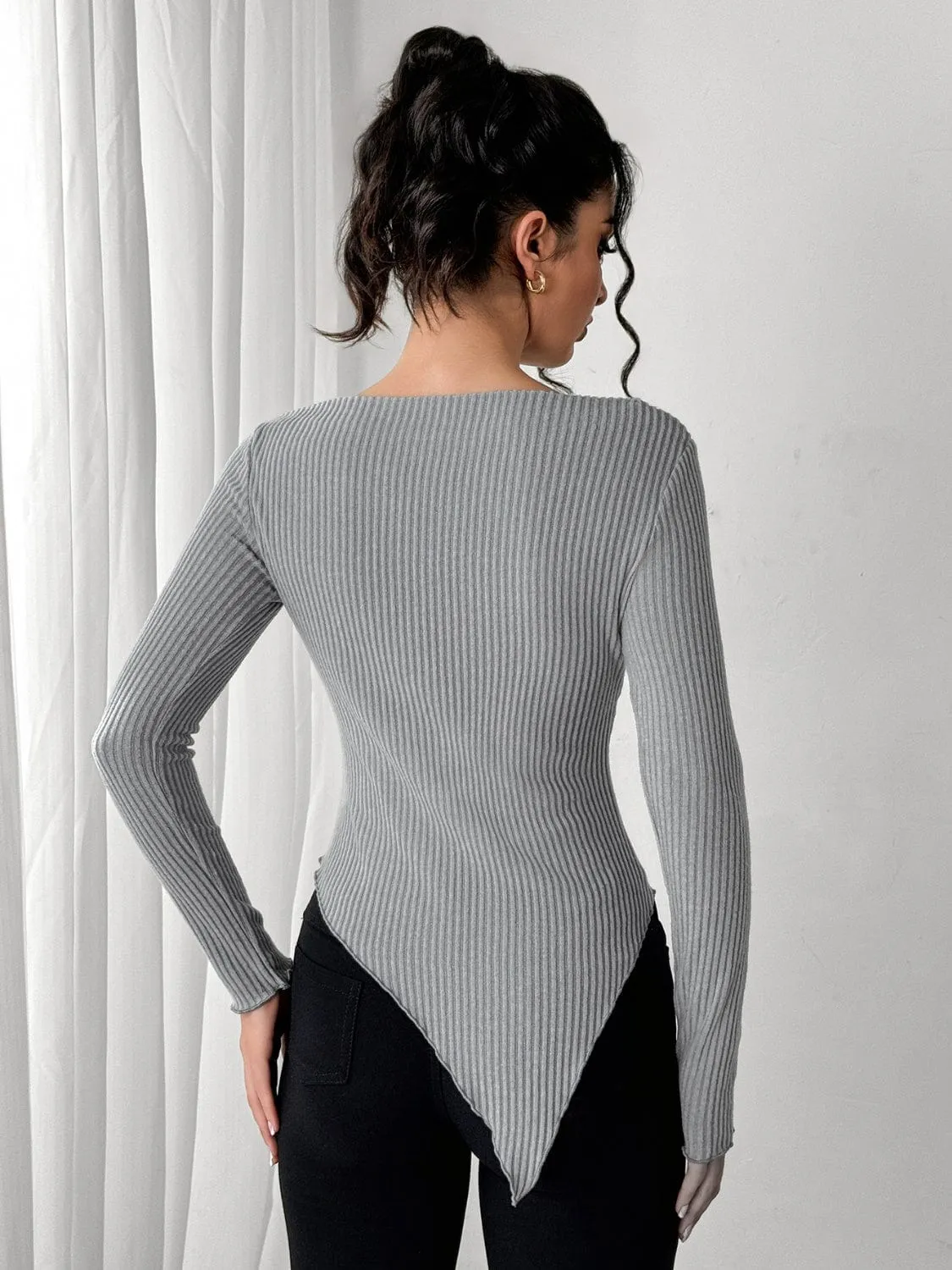 Asymmetric Hem Long Sleeve T-Shirt