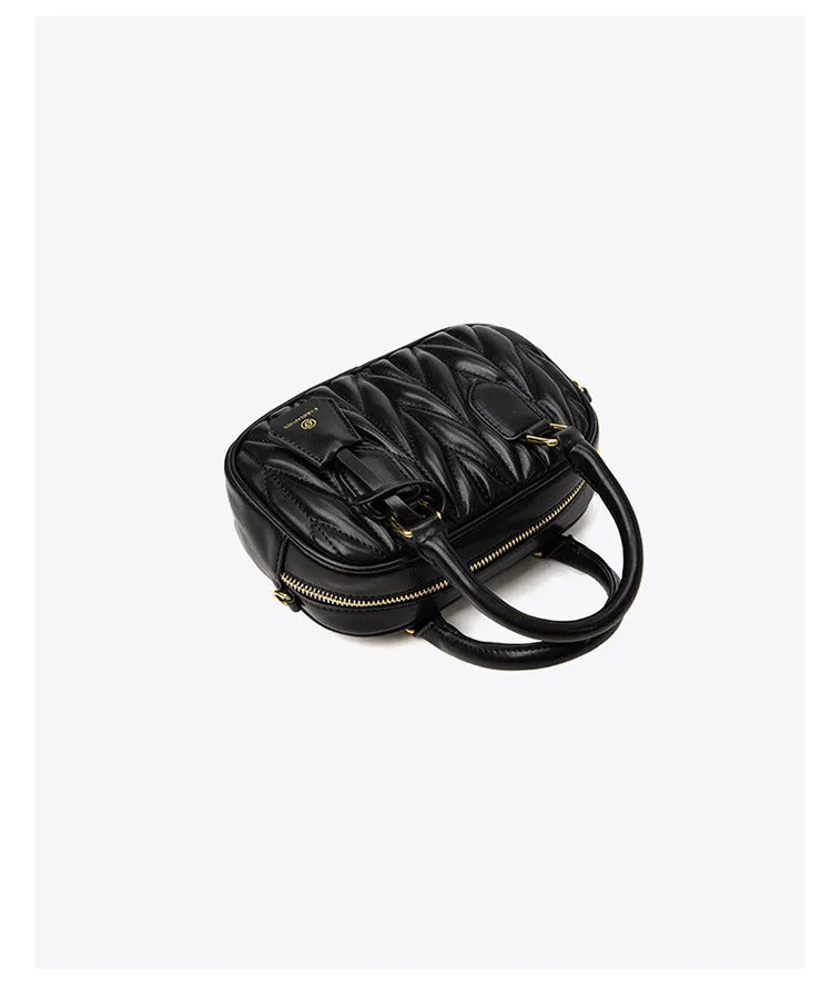 Autumn and winter new niche pleated bag armpit women's bag bowling handbag portable shoulder crossbody bag