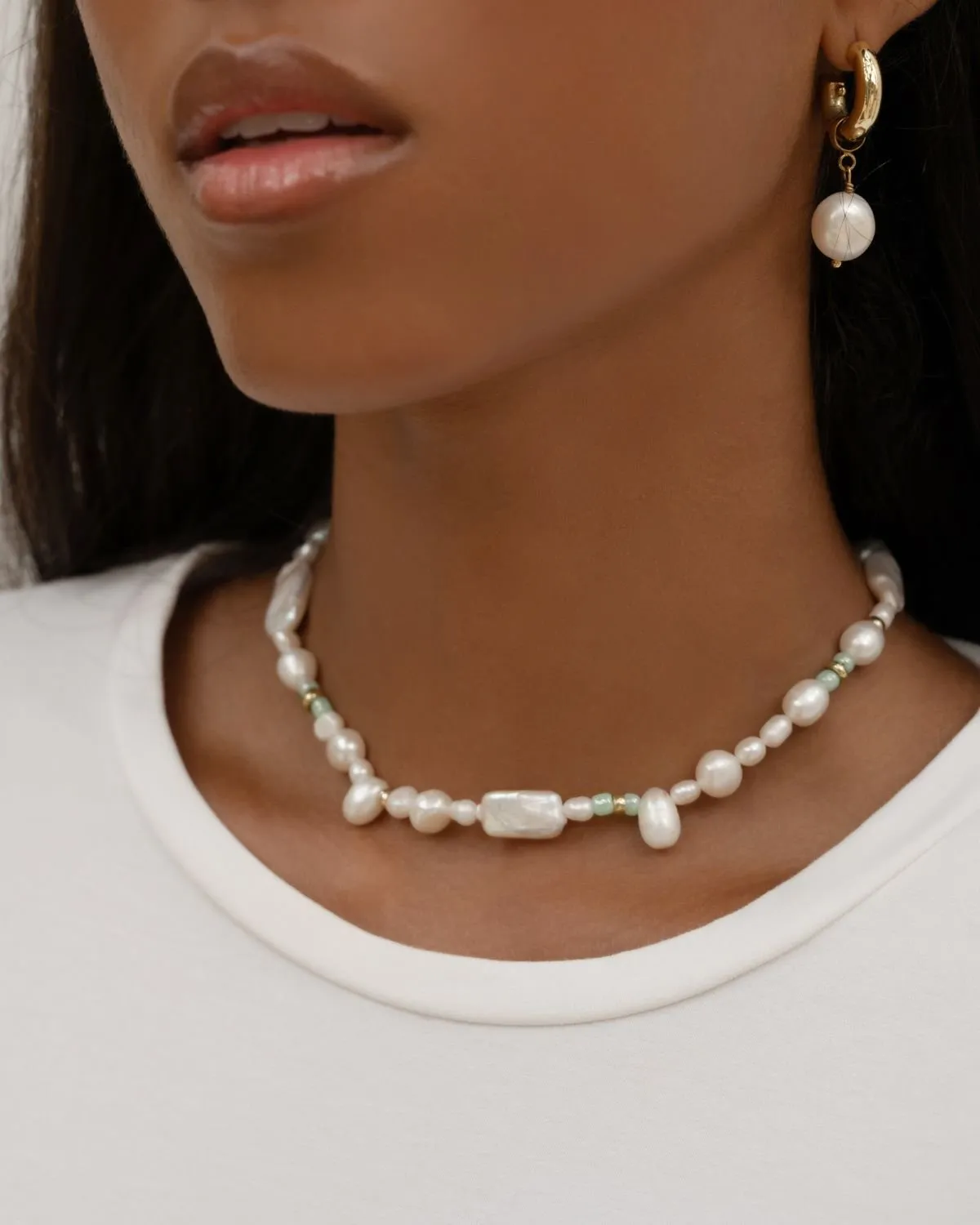 AYANA PEARL NECKLACE AND EARRING SET