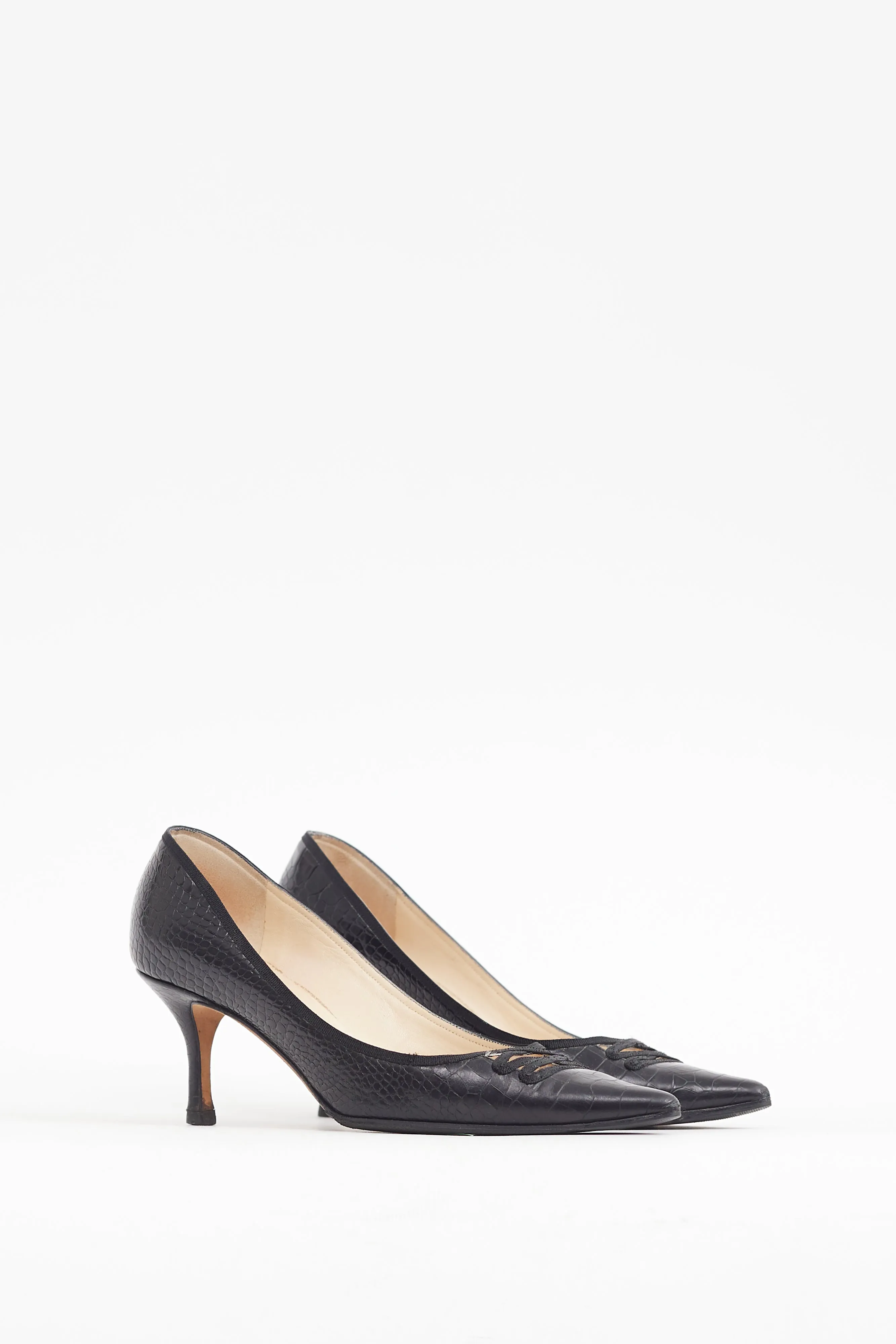 Black Embossed Leather Latticed Pump