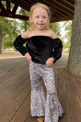 Black off the shoulder blouse w/leopard printed bottoms 2pcs girl set