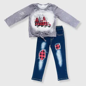 Buffalo Plaid Bleached Christmas Truck Pant Outfit