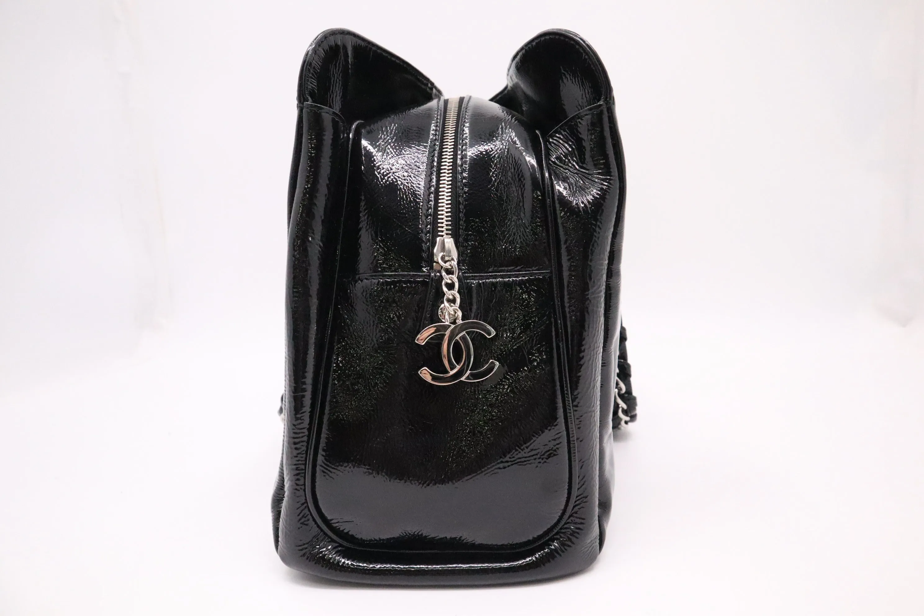 Chanel Shoulder Tote Bag in Black Patent Leather