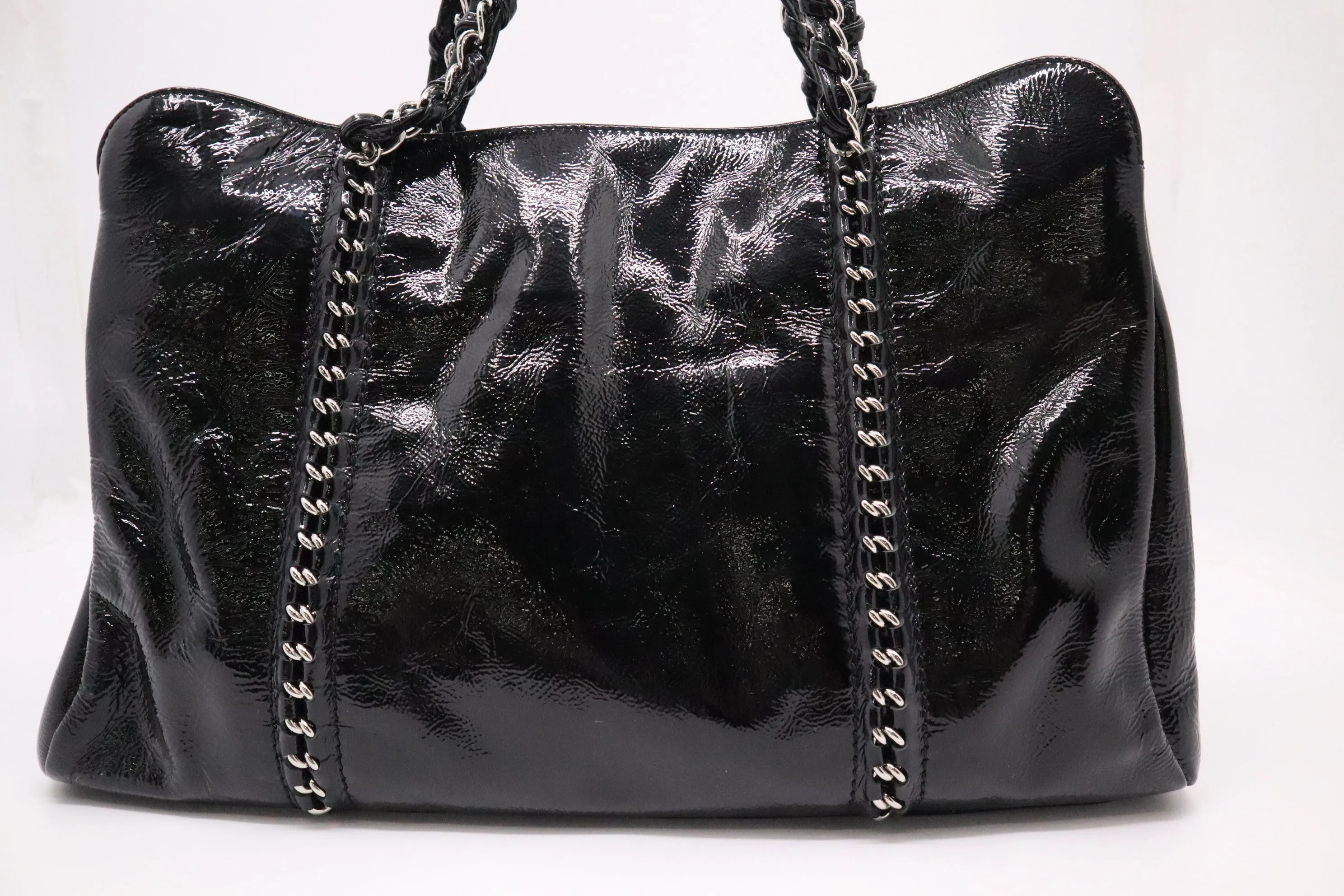 Chanel Shoulder Tote Bag in Black Patent Leather