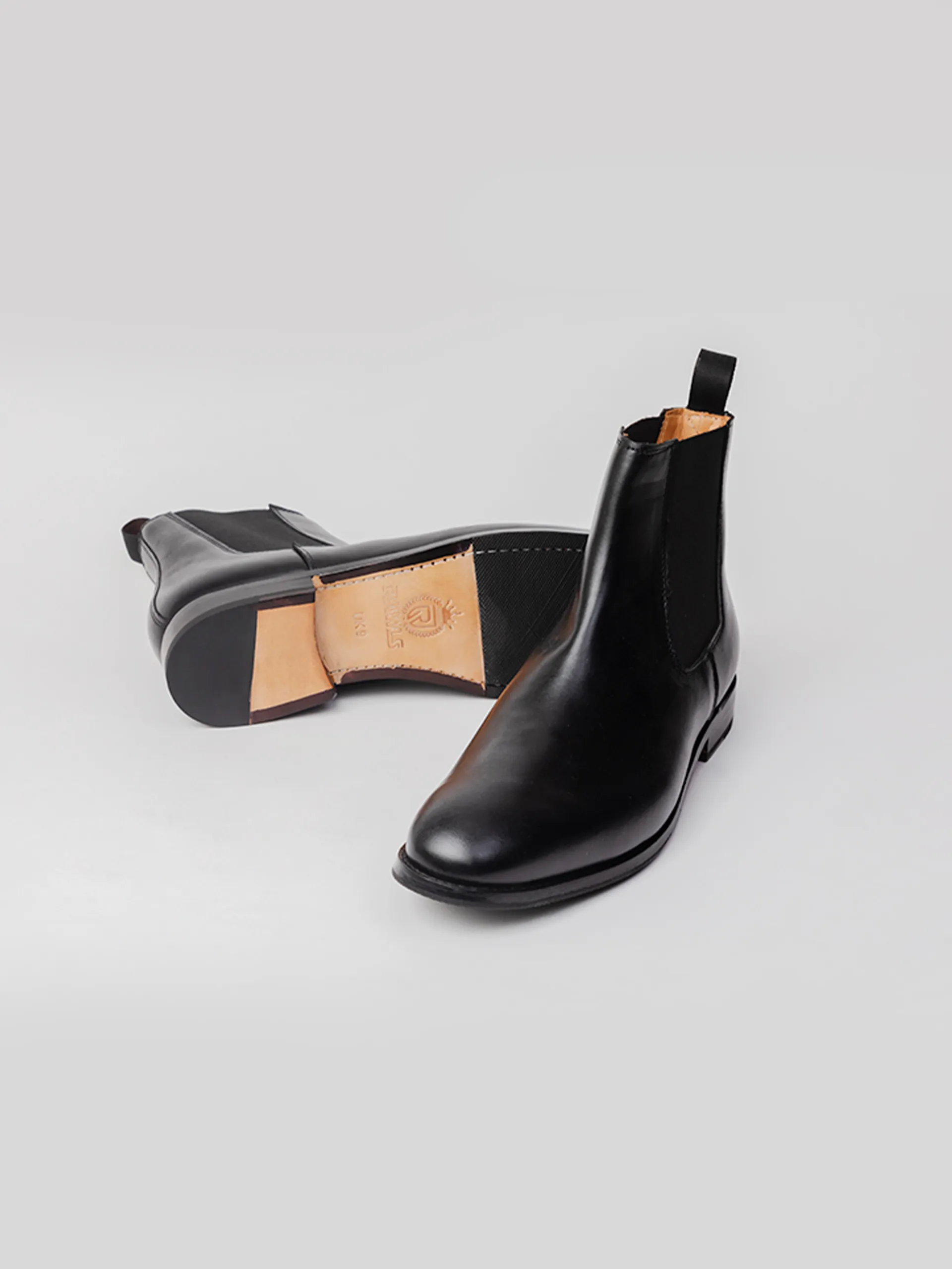 Chelsea Boot - Black