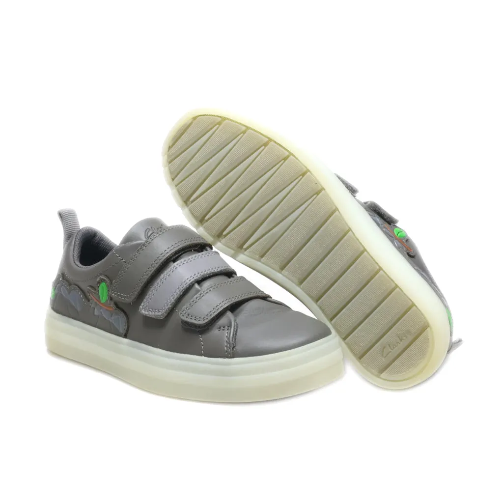 Clarks Flare Bug K Sneakers Leather Grey Colour For Kids