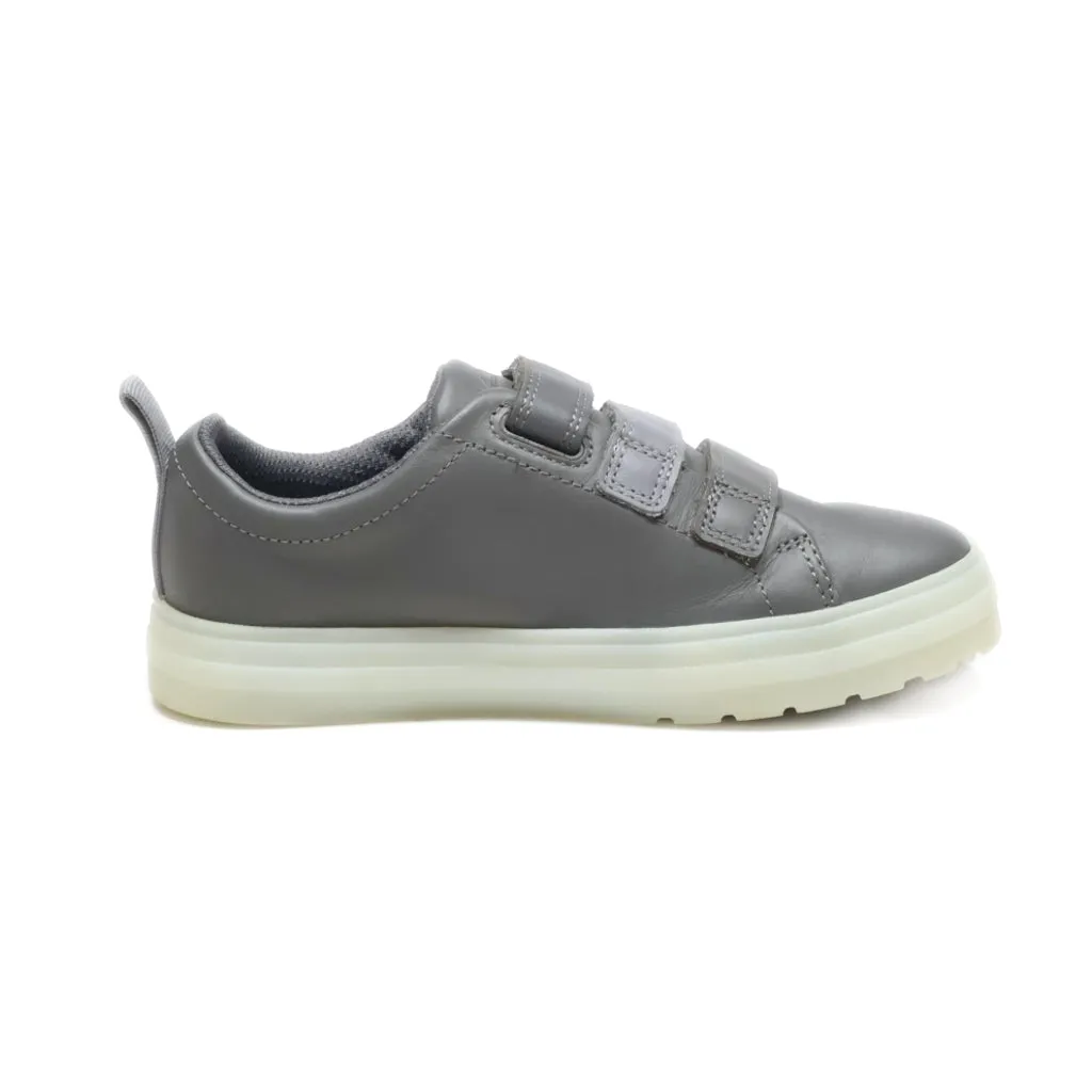 Clarks Flare Bug K Sneakers Leather Grey Colour For Kids