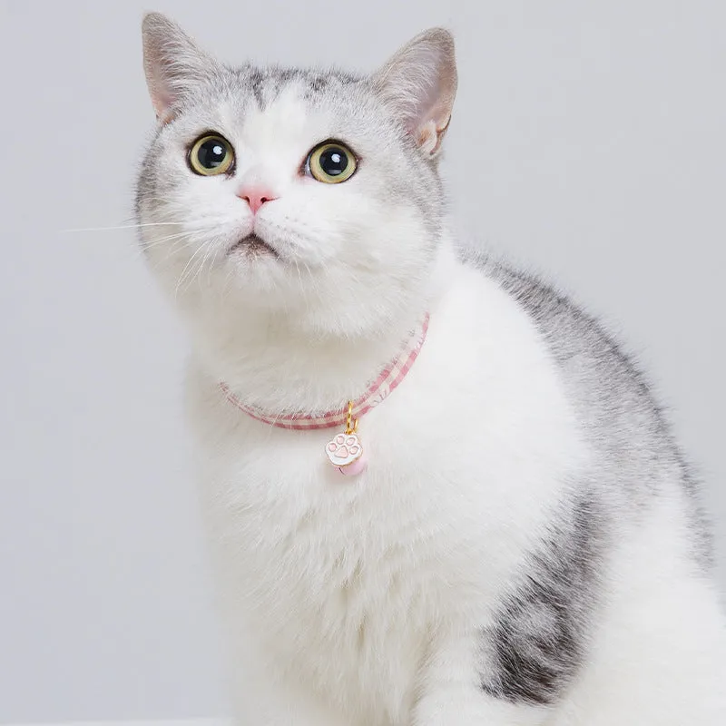 Cute cat collar with bell