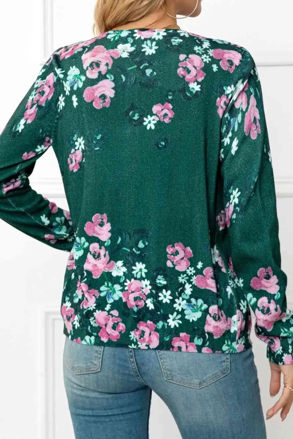 Cute Floral Button Cardigan: Perfect for Spring Looks!