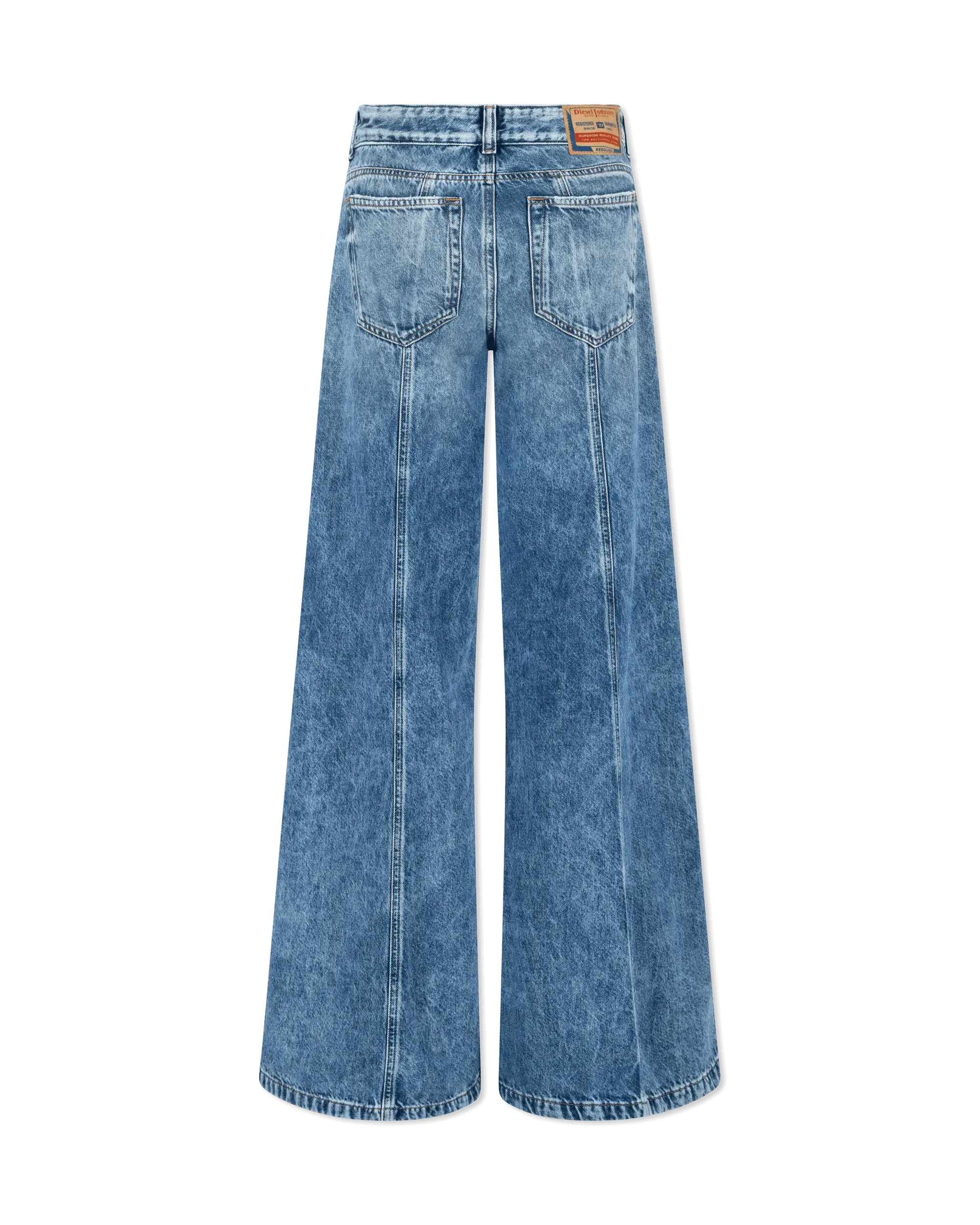 D-Akii Flared Jeans