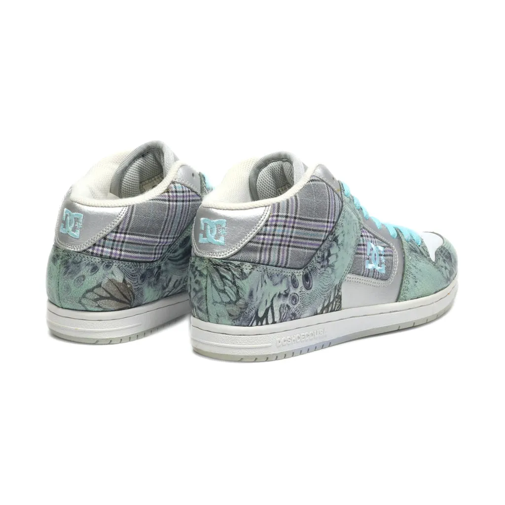 Dc Shoes High-Top Sneakers Canvas Green Colour For Women