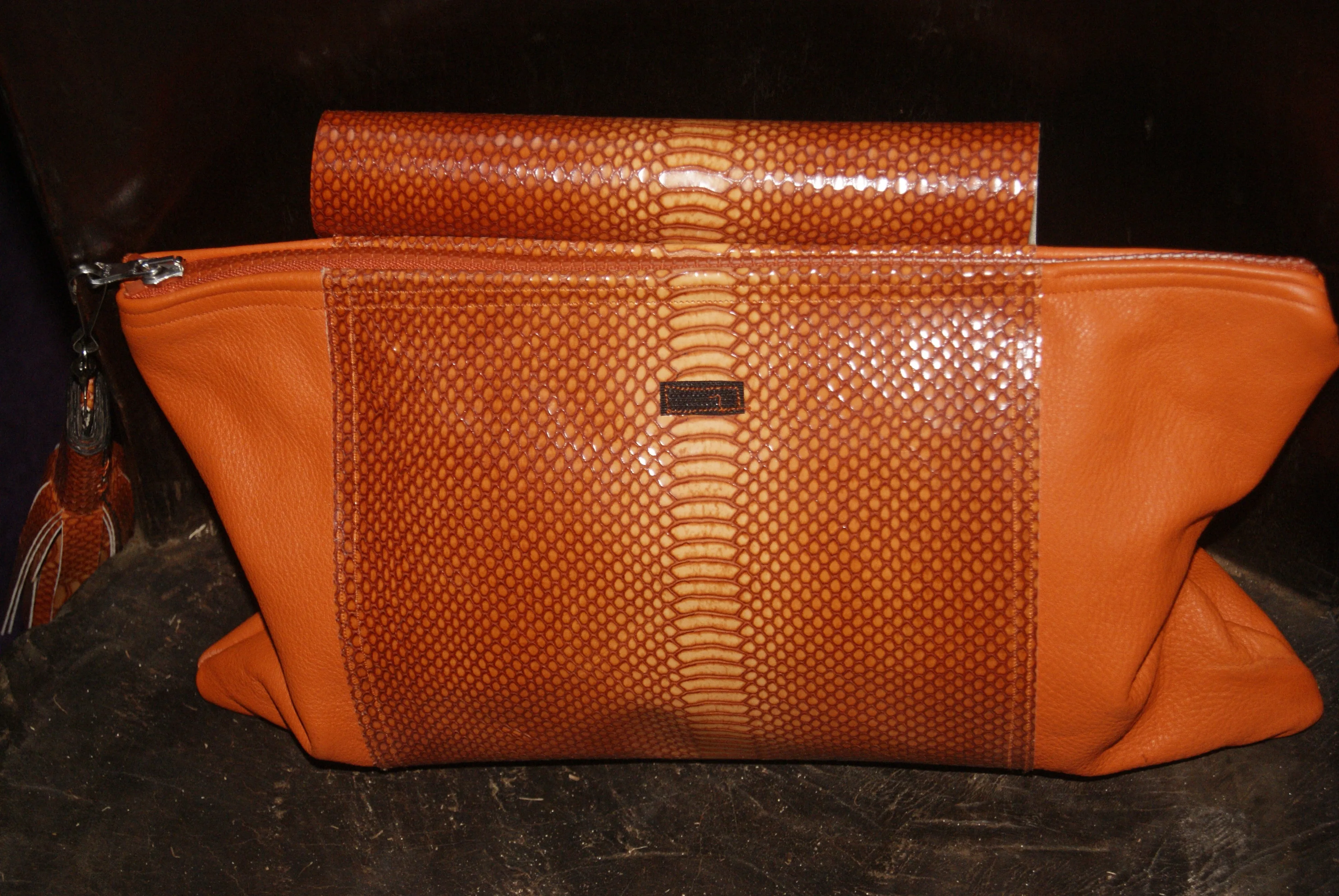 Ellen Craft-clutch bag- orange/orange