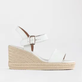 Espadrille Wedge Sandal in White - 12683