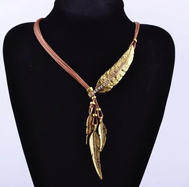 Fashion Bohemian Choker PU Leather Rope Feather Statement Necklaces &amp; Pendants Vintage Jewelry Maxi Necklace for Women Collier