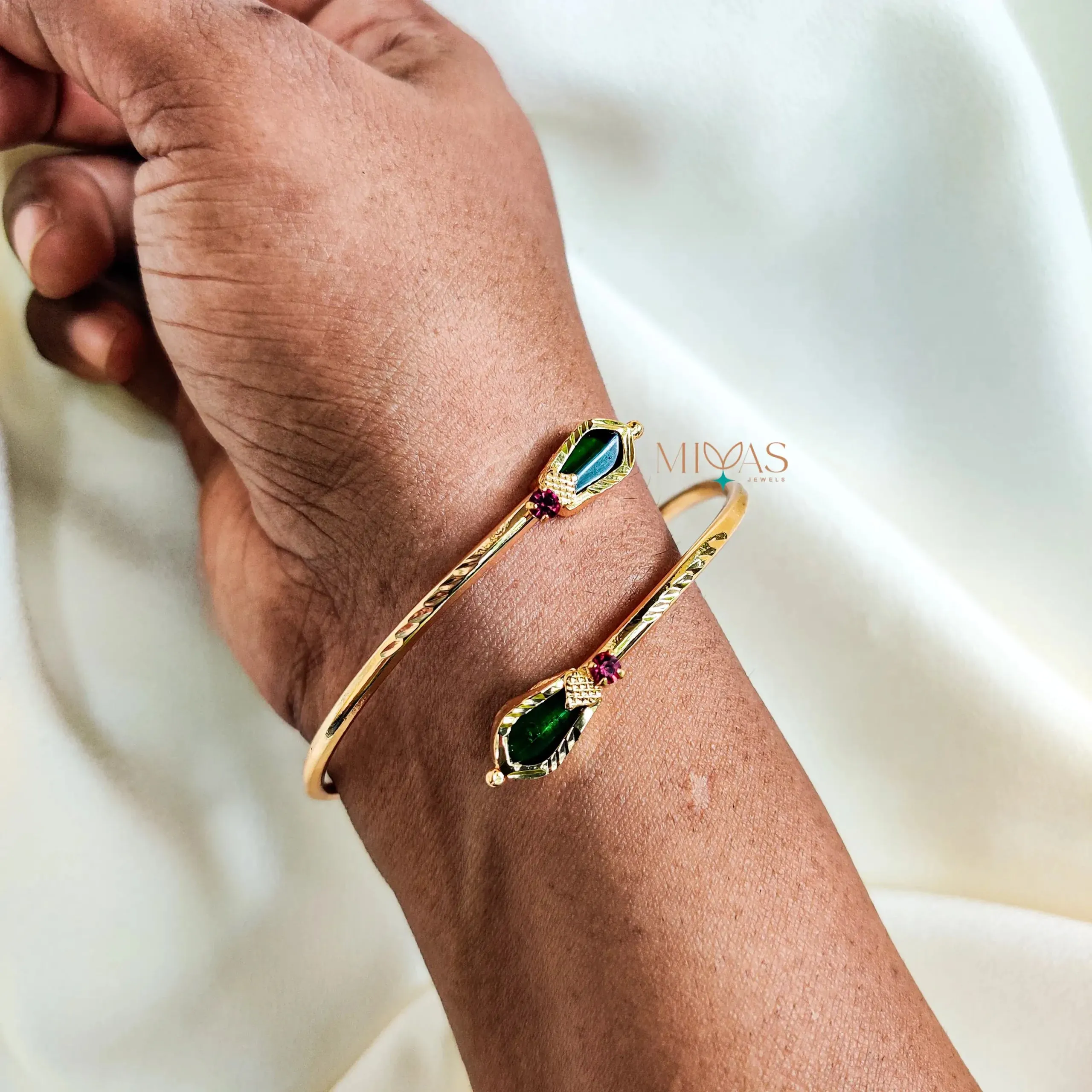 Fashionable Adjust Nagapadam Bracelet - Piece