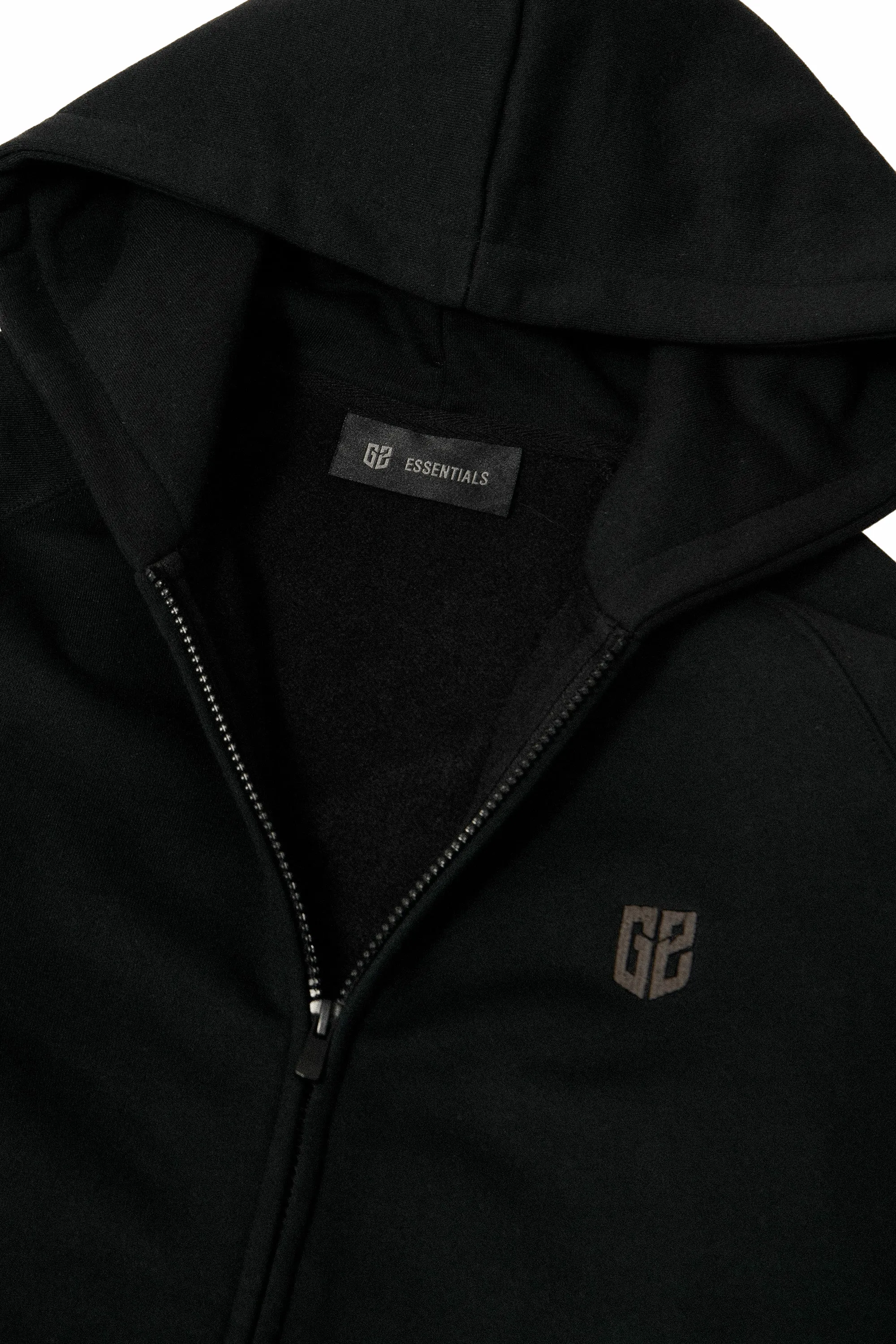 G2 ESSENTIALS - Zipped Hoodie