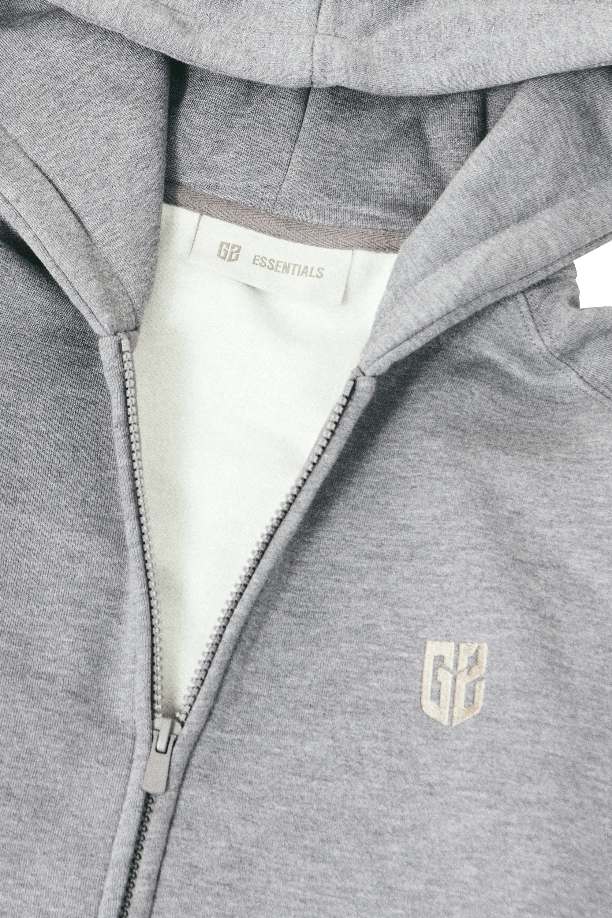 G2 ESSENTIALS - Zipped Hoodie