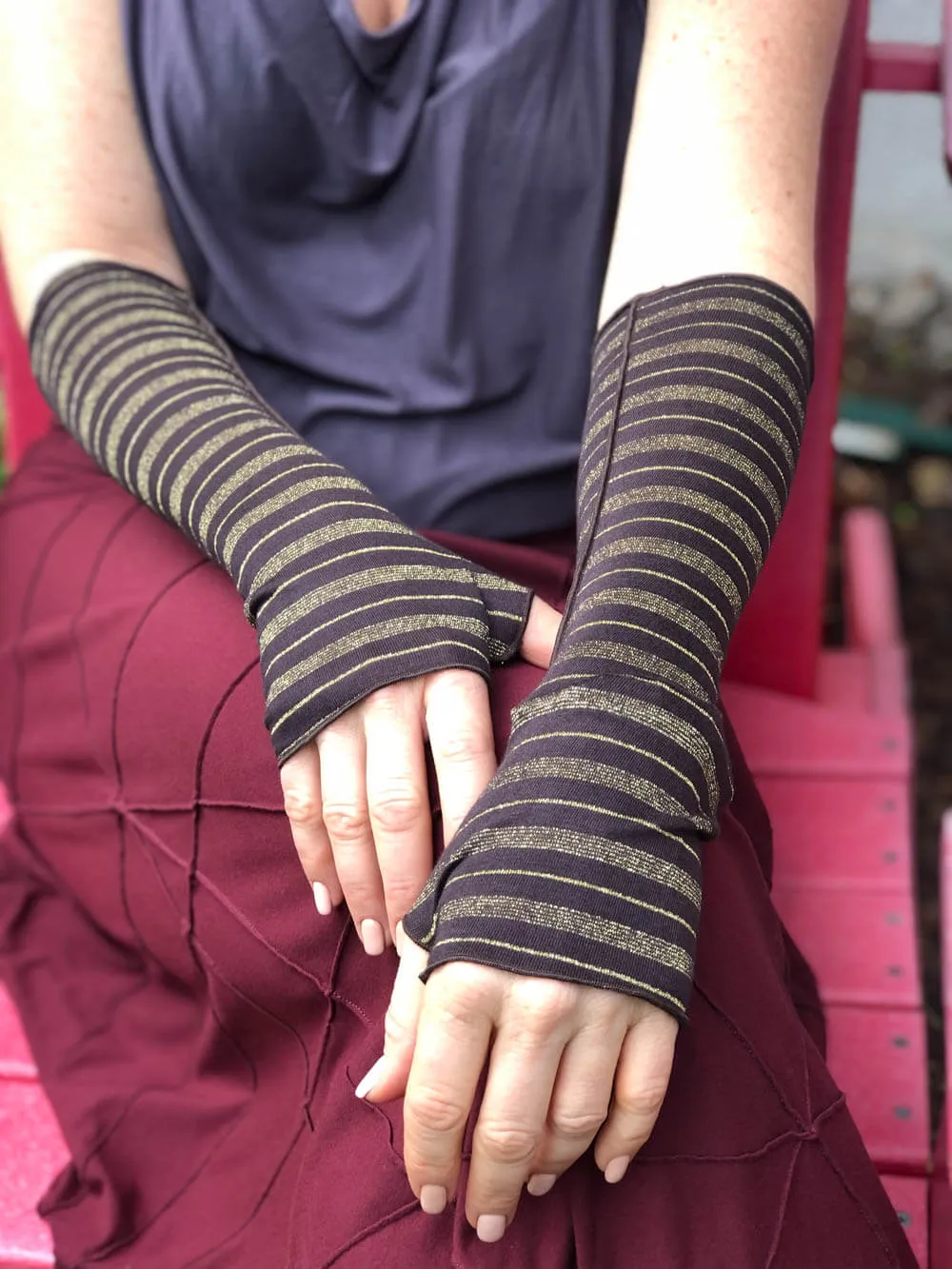 Gold Stripe Fingerless Gloves