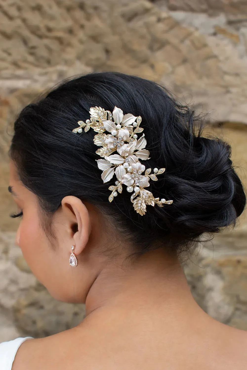 Hallie - Leaf Pearl Bridal Hair Clip