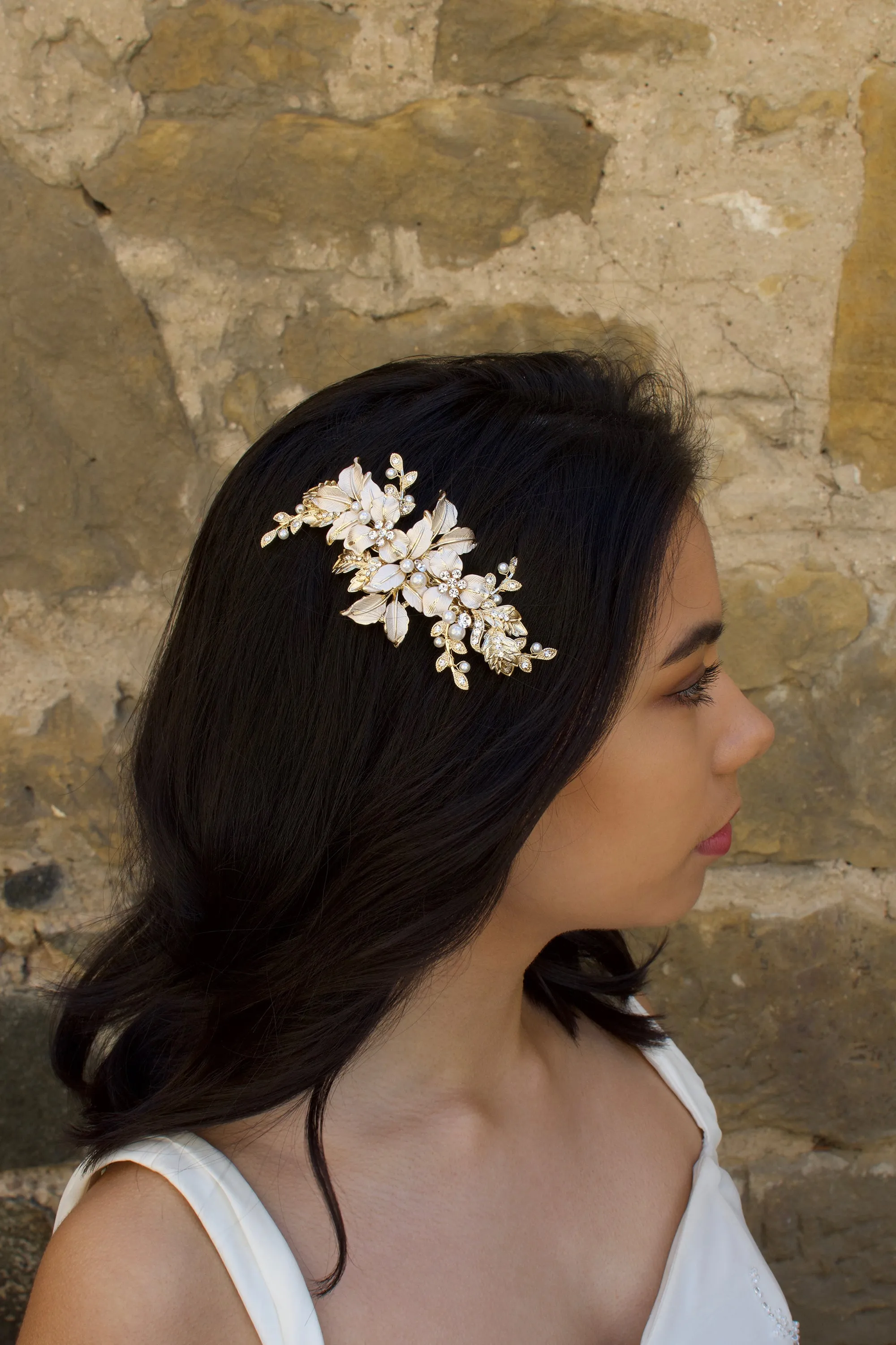 Hallie - Leaf Pearl Bridal Hair Clip