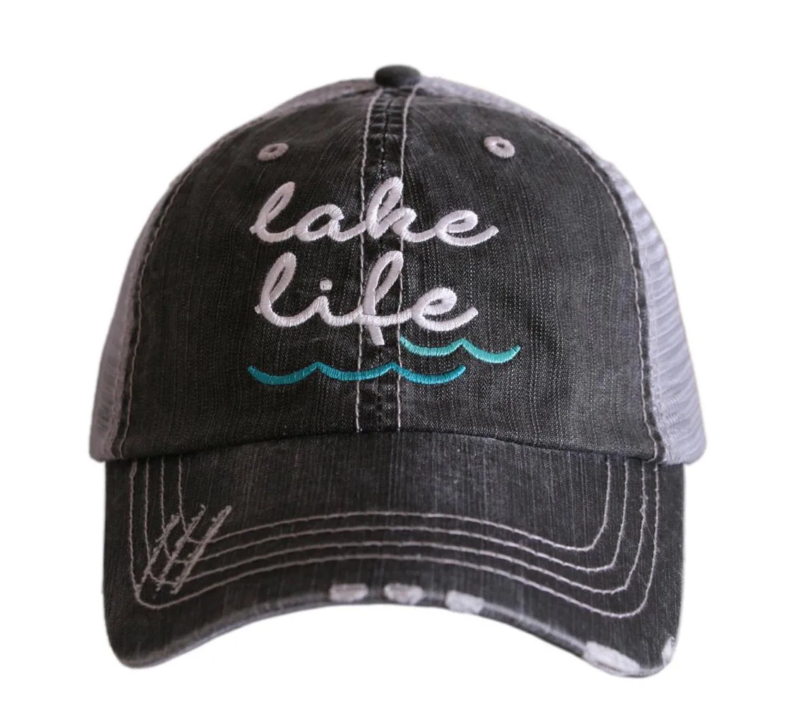 Hats and clothing { I’m on lake time } Black • S - 3XL • Tank tops