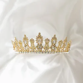 Hollis' Tiara in Gold