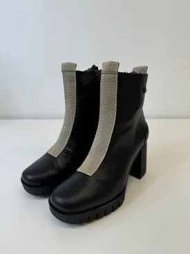 JOSE SAENZ Black & Beige Boot