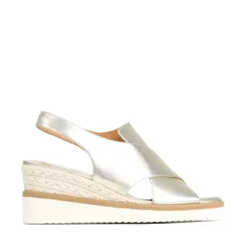 Lazing Wedge in Champagne