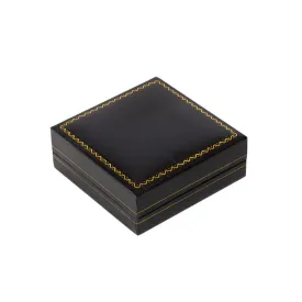 Leatherette C-Clip Bangle Box Black