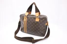 Louis Vuitton Sac Bosphore Messenger Bag in Monogram Canvas