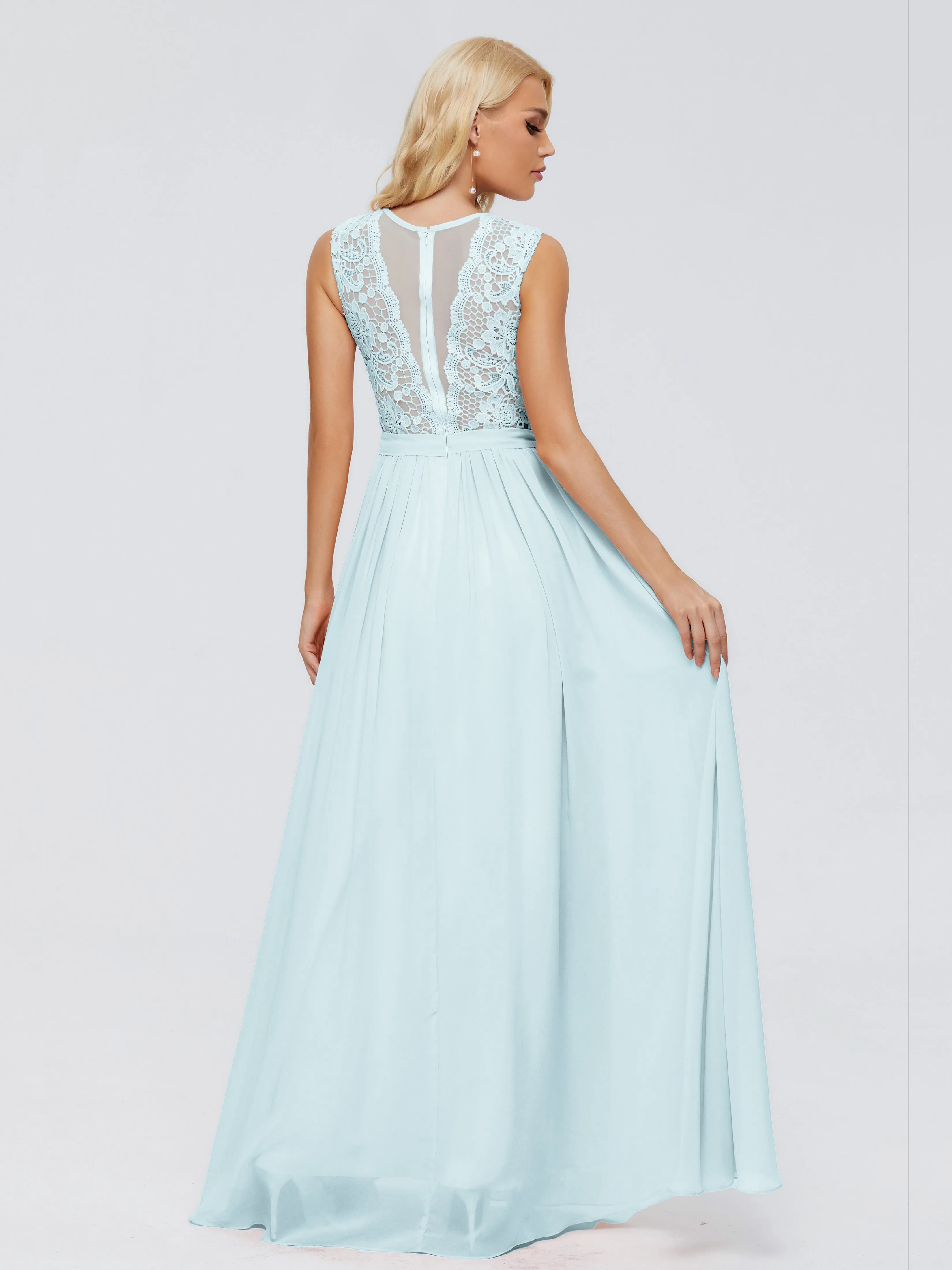 Melody Elegant Bateau Chiffon Bridesmaid Dresses