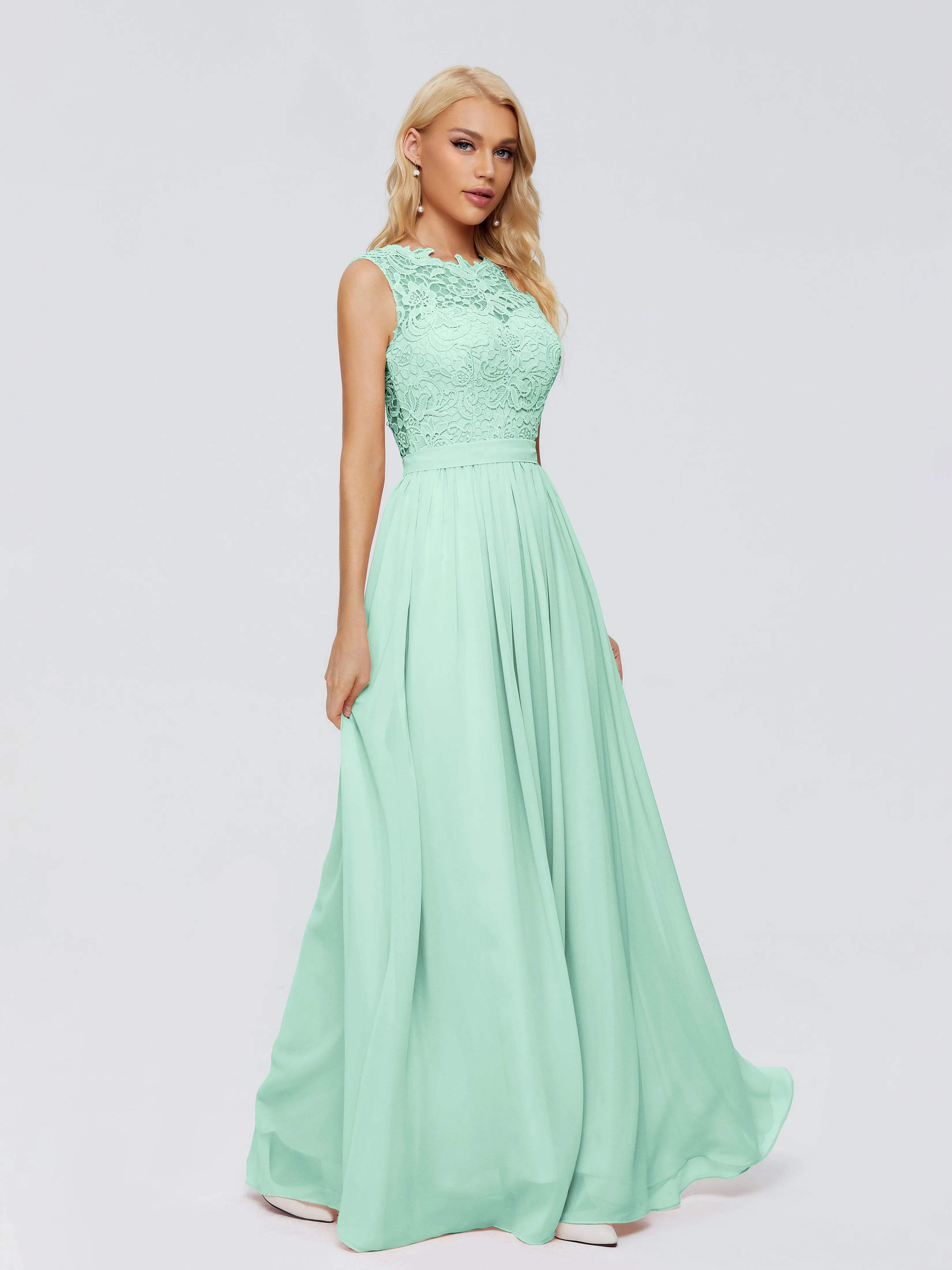 Melody Elegant Bateau Chiffon Bridesmaid Dresses