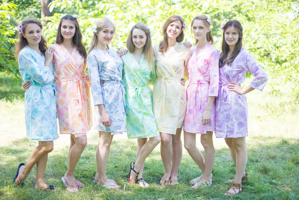 Mismatched Ombre Fading Leaves Patterned Bridesmaids Robes in Soft Tones