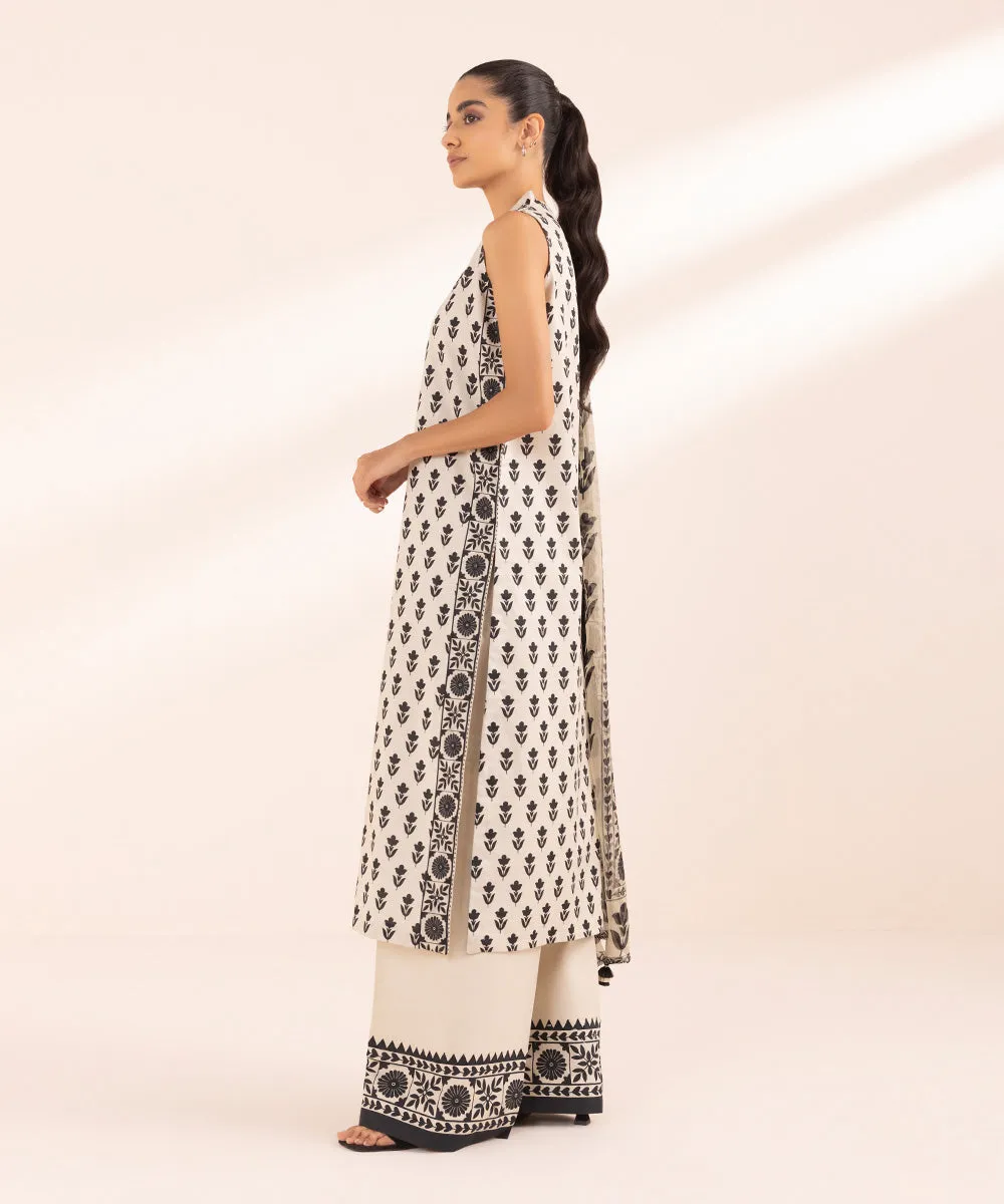 Monochrome '24-3 Piece - Printed Lawn Suit - 00U3Pbw24V46