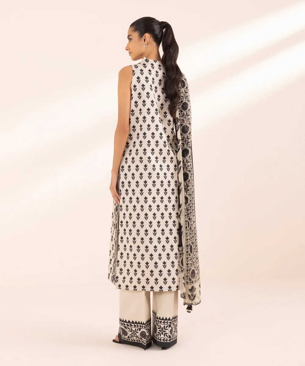 Monochrome '24-3 Piece - Printed Lawn Suit - 00U3Pbw24V46