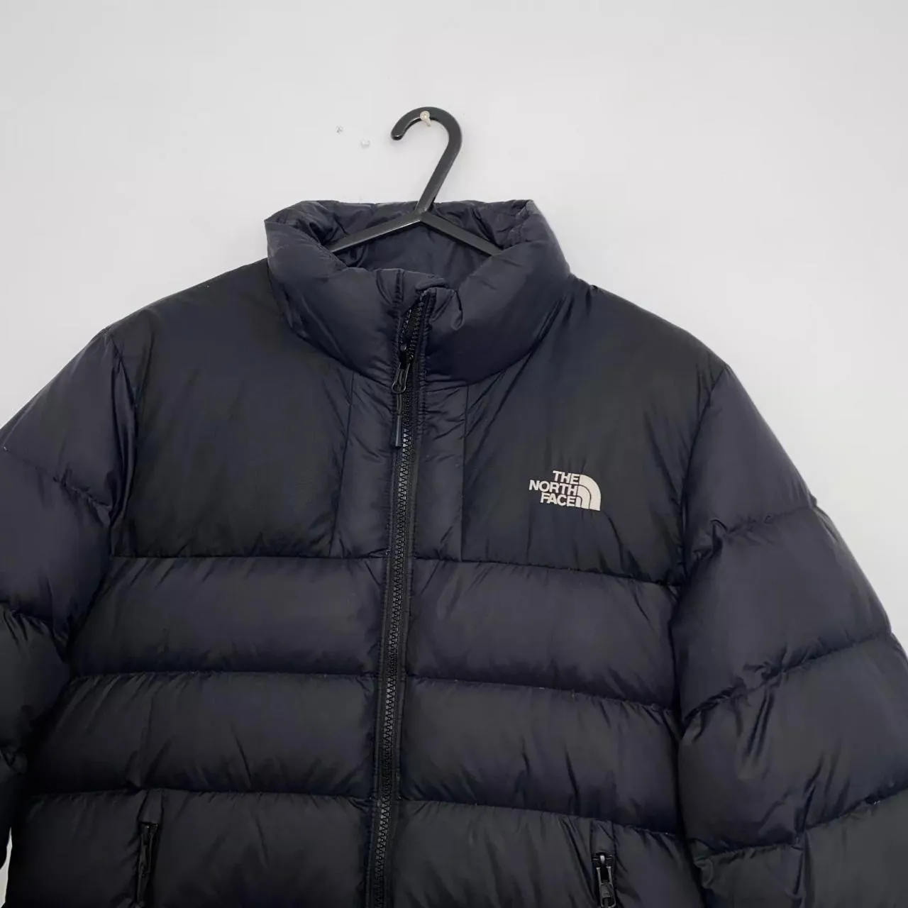 Preowned The North Face Womens 700 Down Puffer Jacket Size M Black TNF Outdoor.