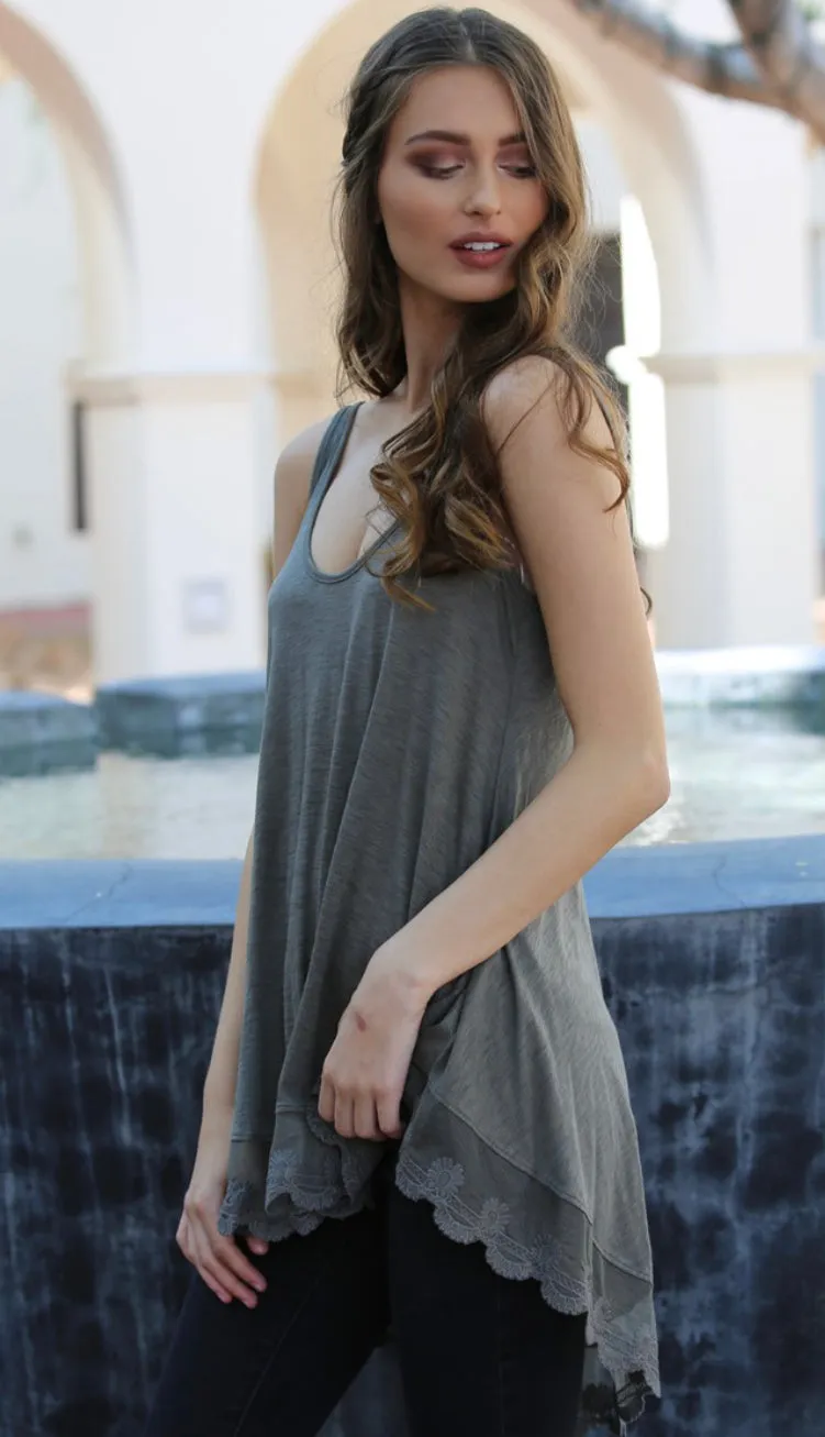 Slubby V-Neck Lace Hem Tank