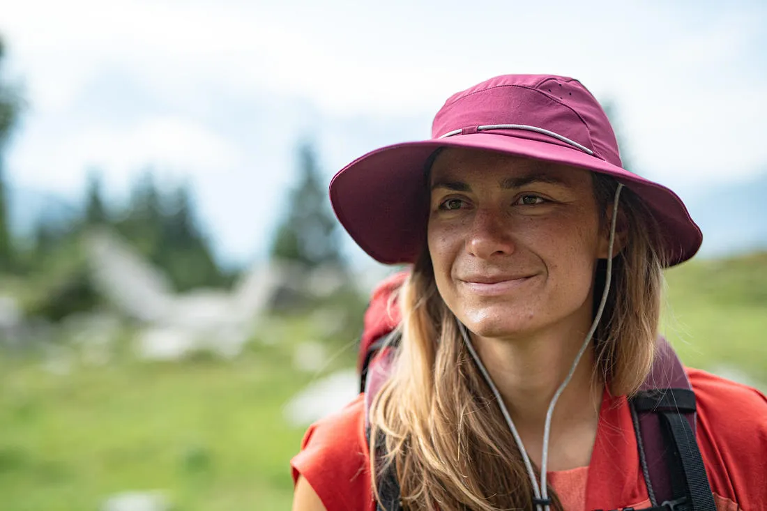 Sombrero de montaña y trekking protección solar Adulto Forclaz MT500