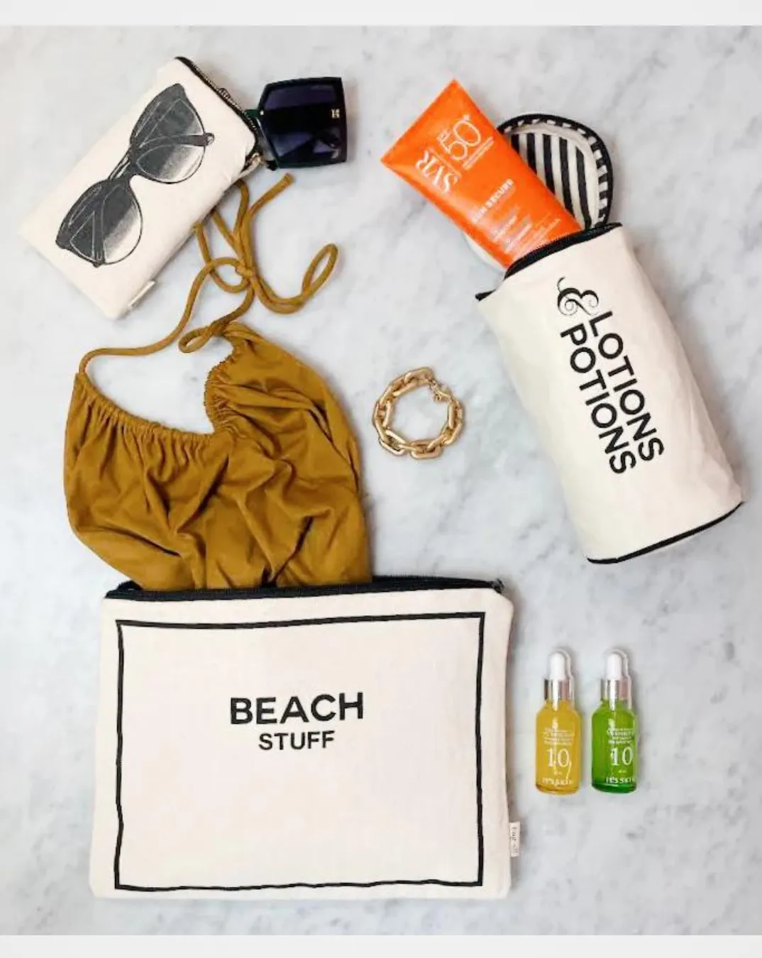 Stylish Beach Essentials 3-Pack – Waterproof and Perfectly Organized