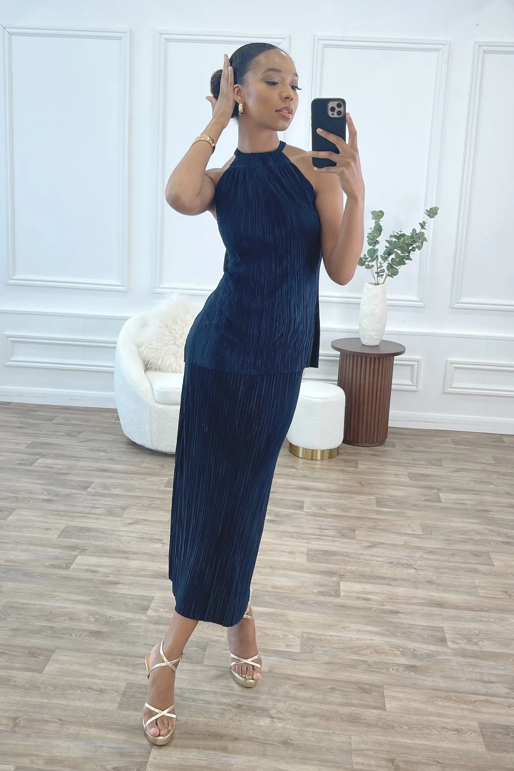 TIANA PLISSE PLEATED NAVY MAXI SKIRT