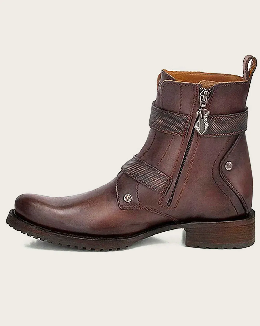 Urban short brown boot