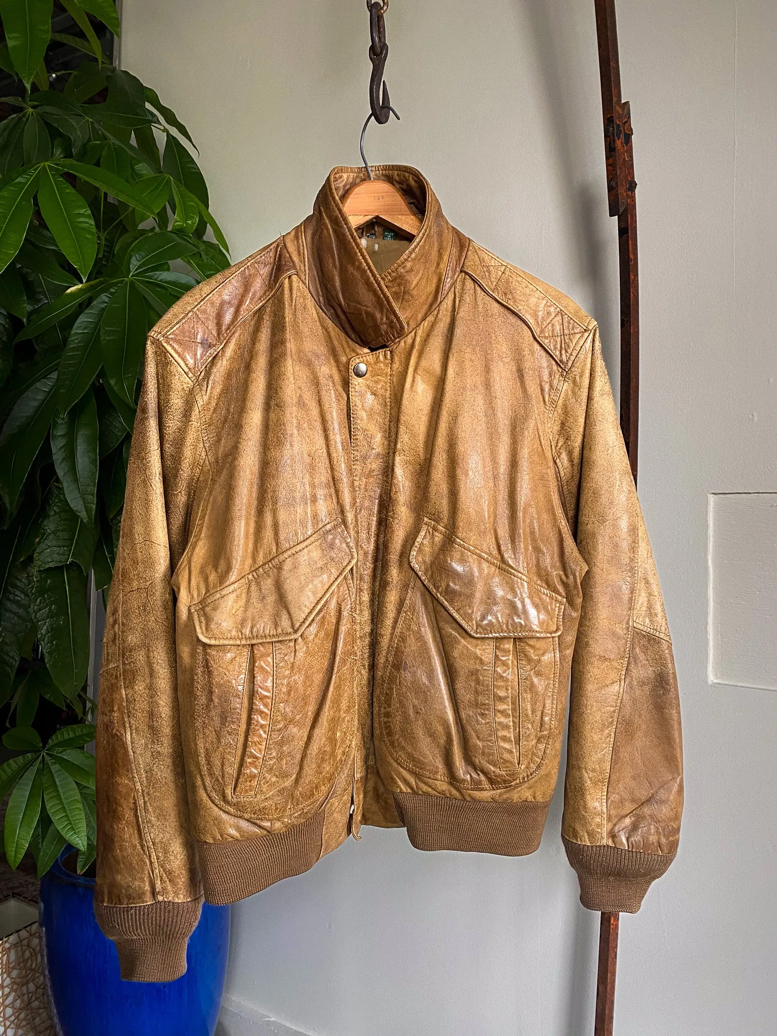 Vintage Leather Bomber—[M]